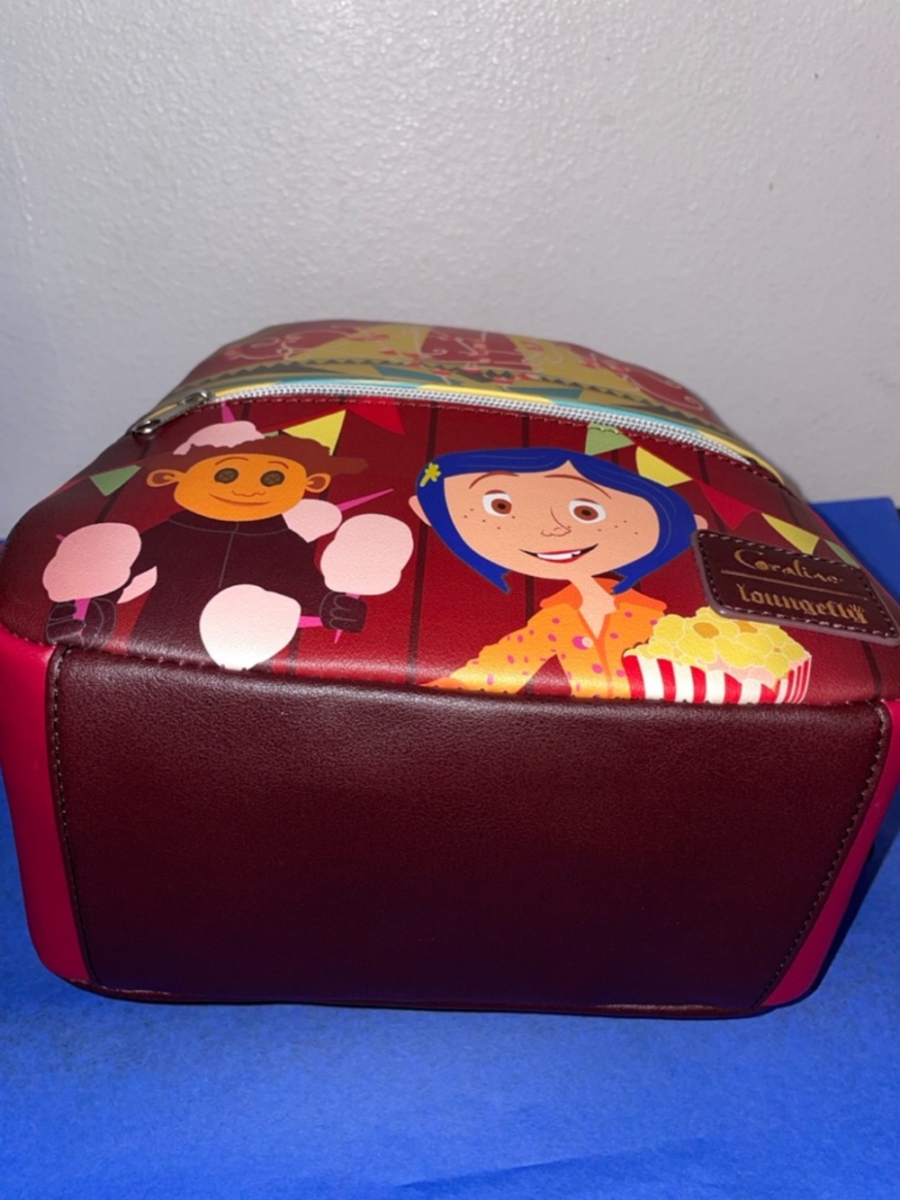 Exclusive Loungefly Laika Coraline and Wybie Mouse Circus Mini Backpack - Picture 7 of 12